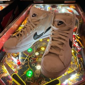 Men’s Nike High Tops